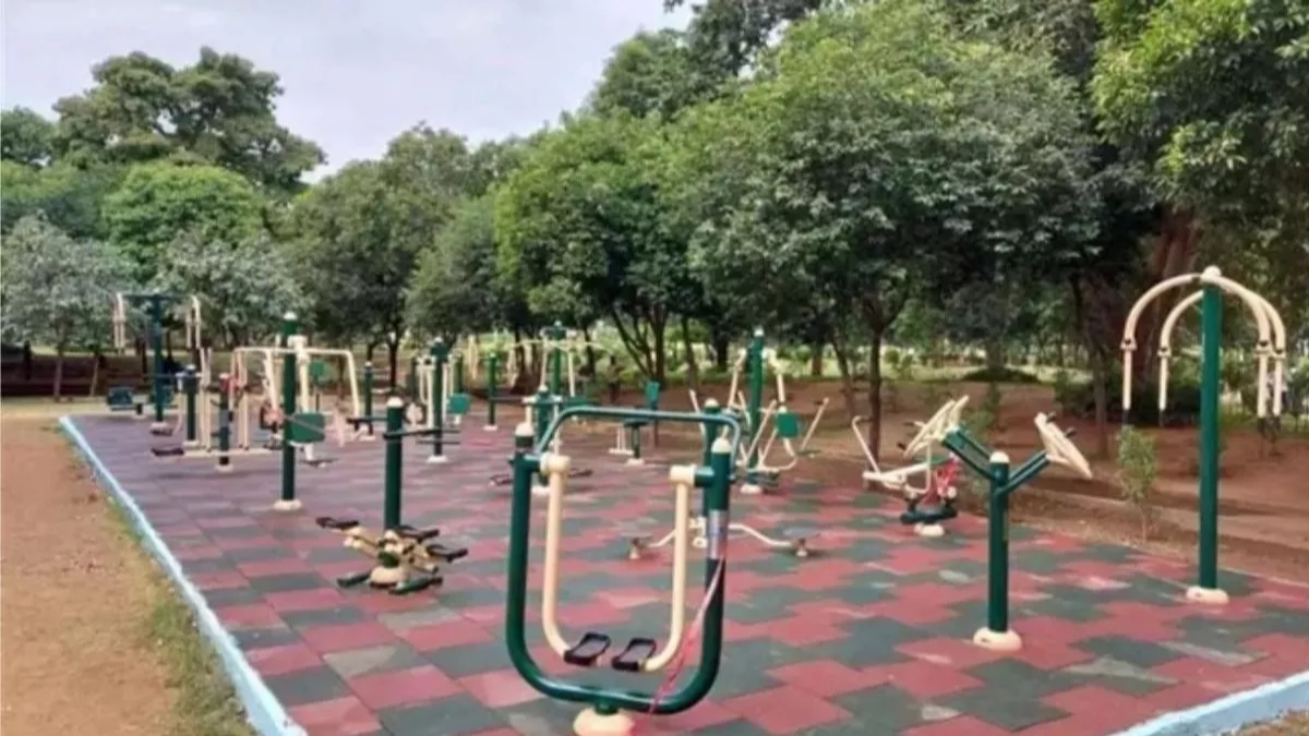 sanjay lake park gym dda to open fitness center in delhi