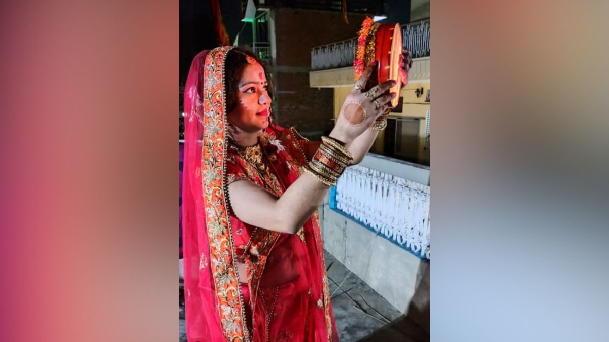karwa chauth 2025 inmate women observe fast in jail pray for husbands