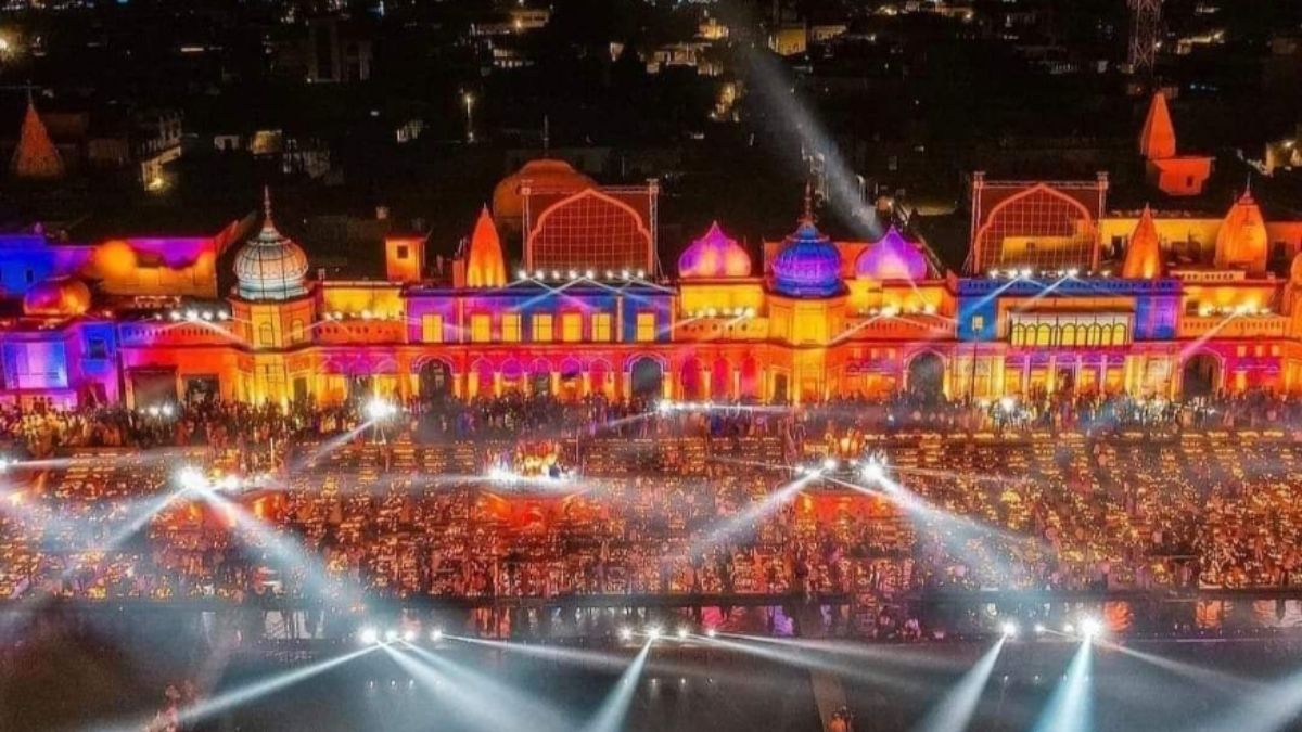 ayodhya deepotsav 2025 ram rath in ramkatha park pushpak viman at ram ki paidi