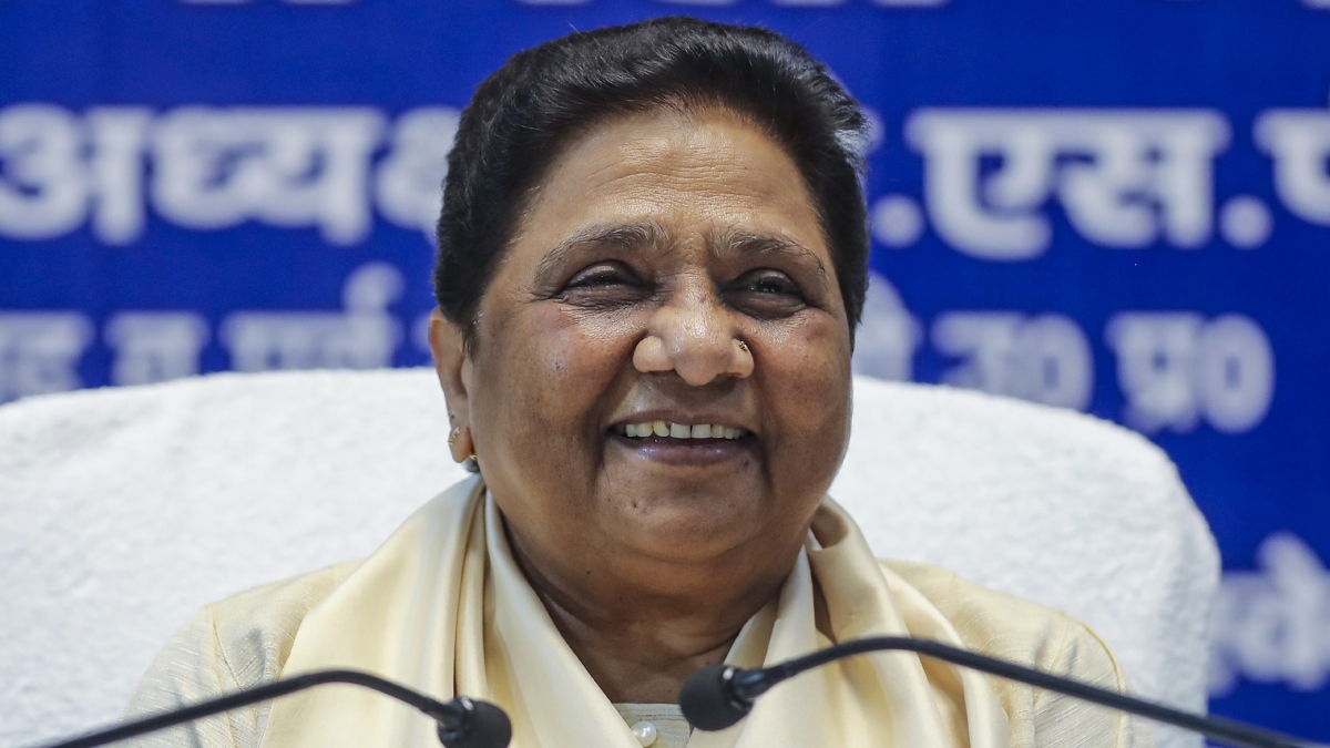 bihar elections 2025 up border 19 seats face three way battle mayawati