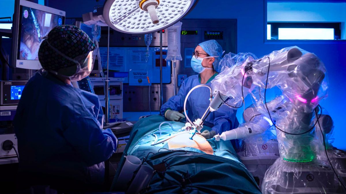 affordable robotic kidney transplant at aiims costs only 20000 inr