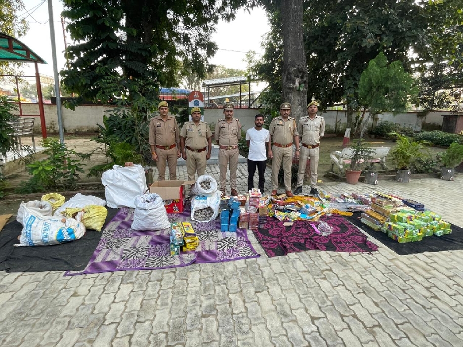 firecrackers worth rs 20 lakh were illegally stored at three places in ayodhya