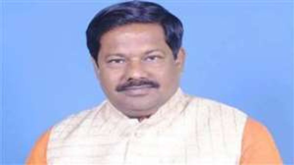 bihar vidhan sabha chunav 2025 former mp ajay nishad joins bjp