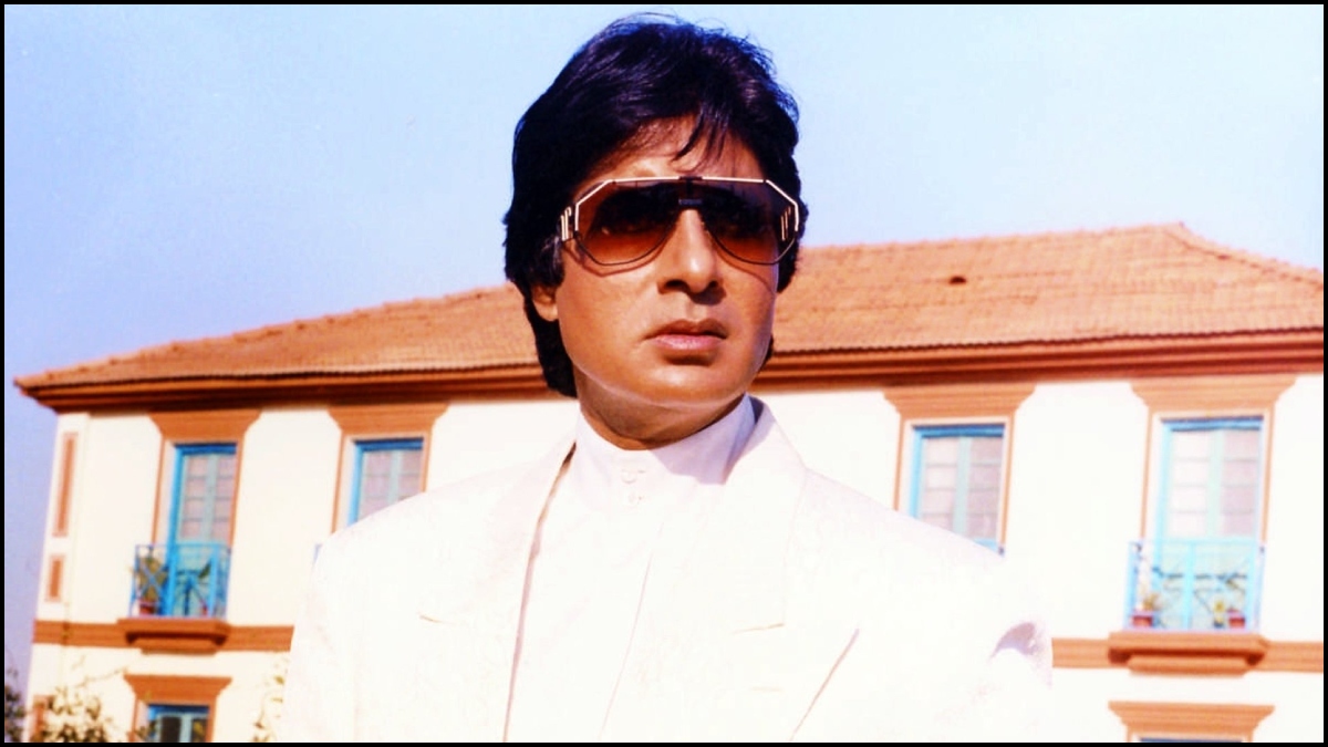 when amitabh bachchan defeating death after sudden accident at coolie set