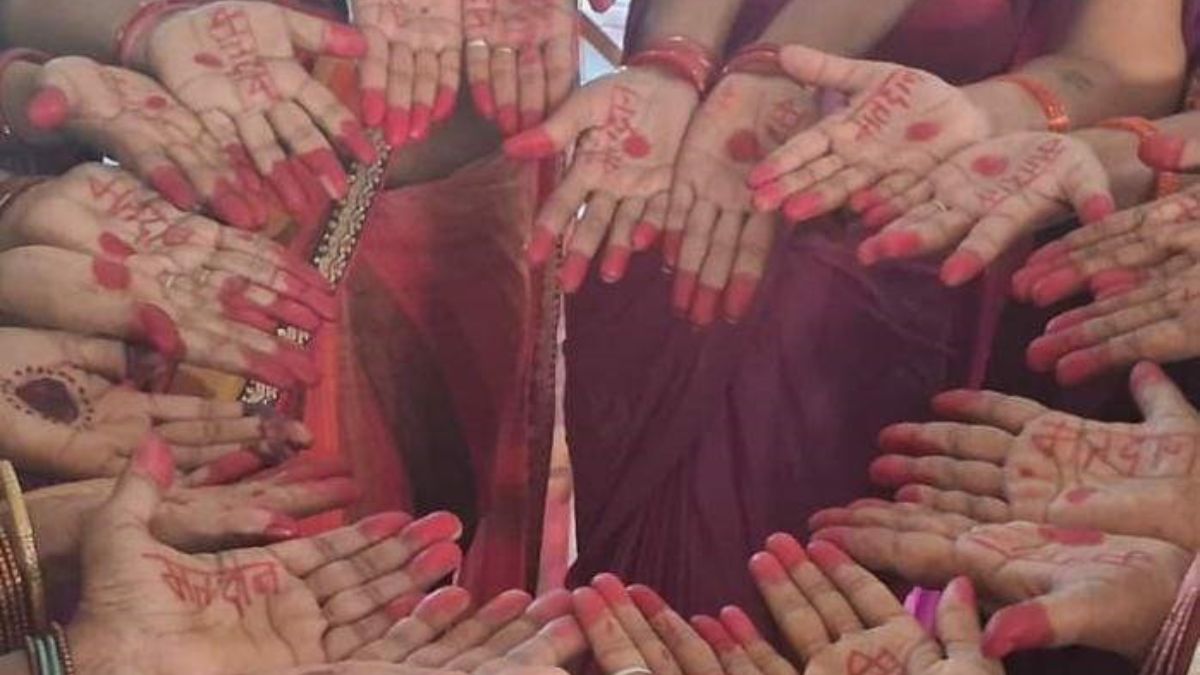 bihar election 2025 patna voters encouraged with mehndi and rangoli for increased turnout
