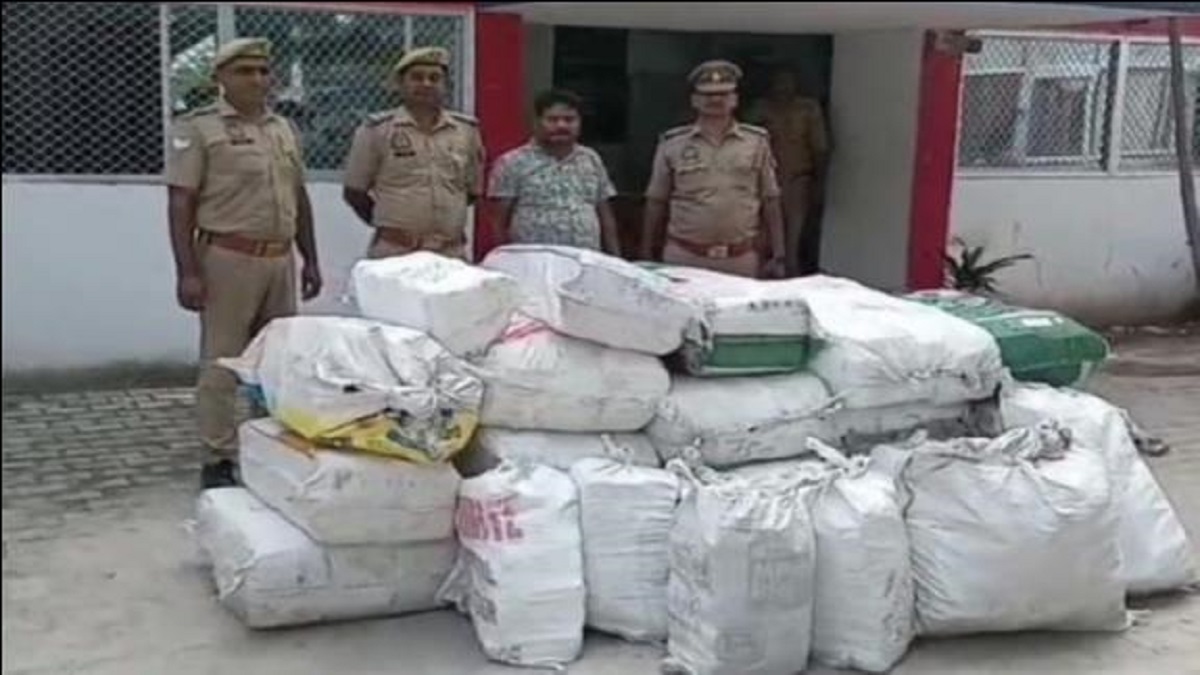 illegal firecrackers worth 5 lakh seized again in phulpur of prayagraj