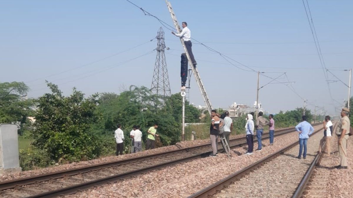 ohe failure in sonipat hightension line disrupts train services