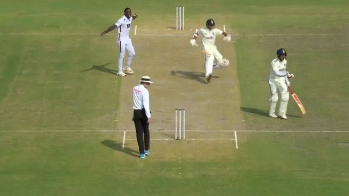 anil kumble aakash chopra and parthiv patel yashasvi jaiswal run out