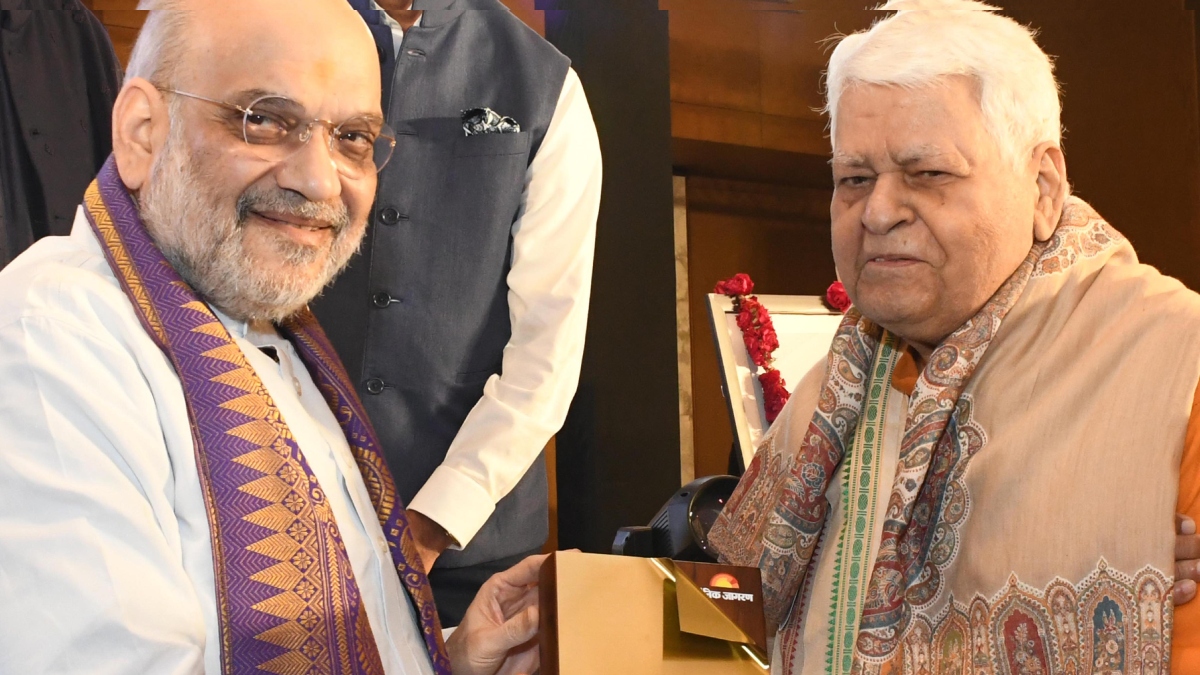 mahendra madhukar receives first jagran sahitya srijan samman