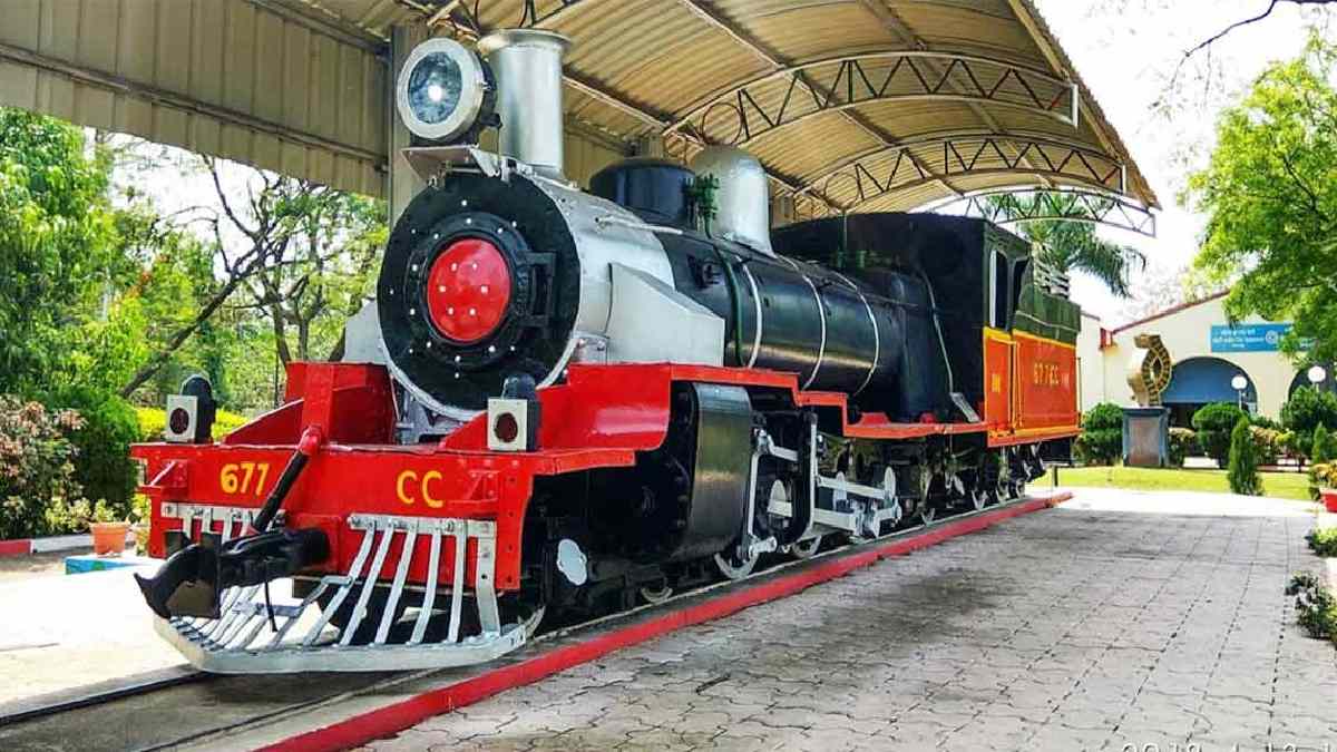 railway bord officials to renovate narrow gauge museum in gwalior after scindia visit