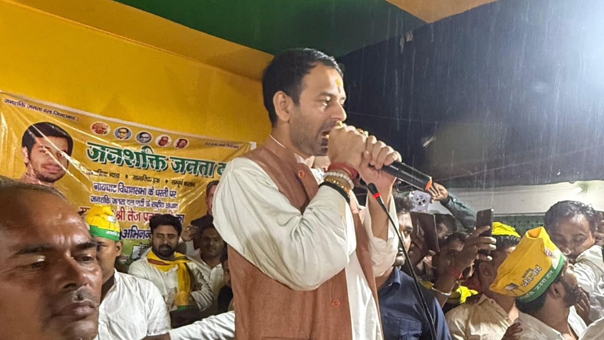 tej prataps muzaffarpur visits rjd on alert for bihar elections