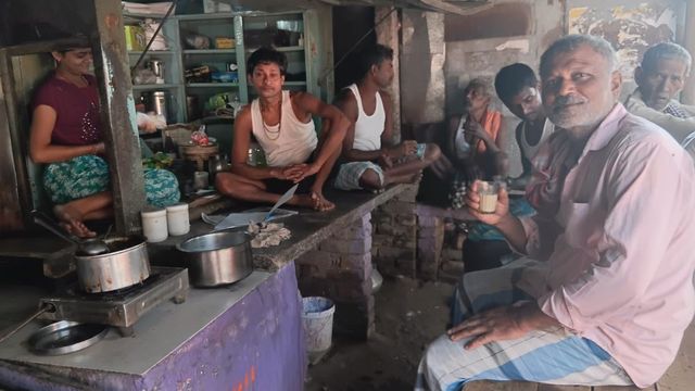 Bihar Election 2025: 'पहले परखेंगे, तब वोट देंगे', चाय की चुस्की के साथ तय हो रहे विधायक और बन रही सरकार
