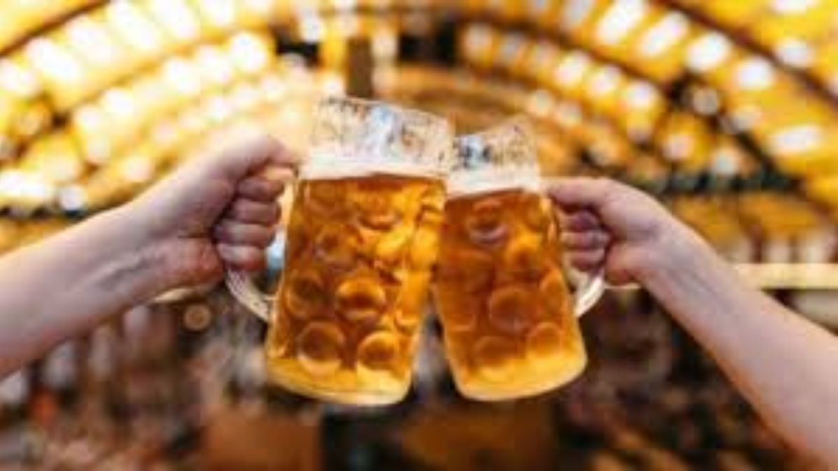 up salesman assaulted for refusing cold beer liquor thrown out