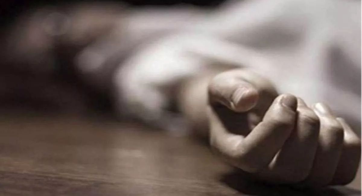gorakhpur man body found in rented room police investigate