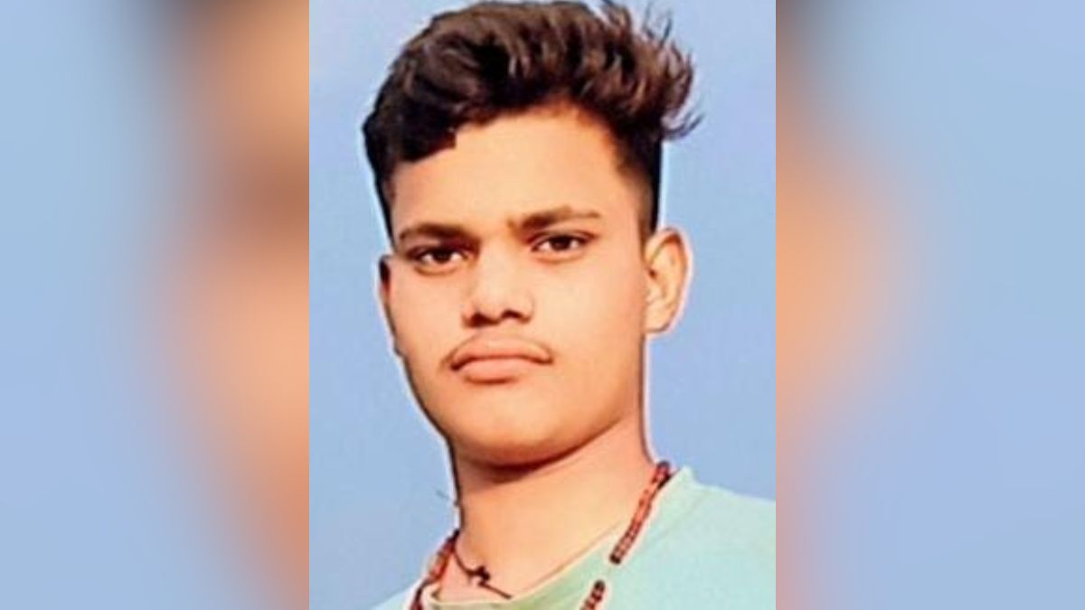 tragic train accident kerakat youth dies in ghazipur