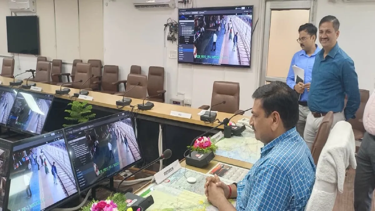 Magh Mela 2026 के लिए उत्तर मध्य रेलवे की महातैयारी, चलेंगी 150 मेमू ट्रेनें, GM ने साझा किया विस्तृत रोडमैप