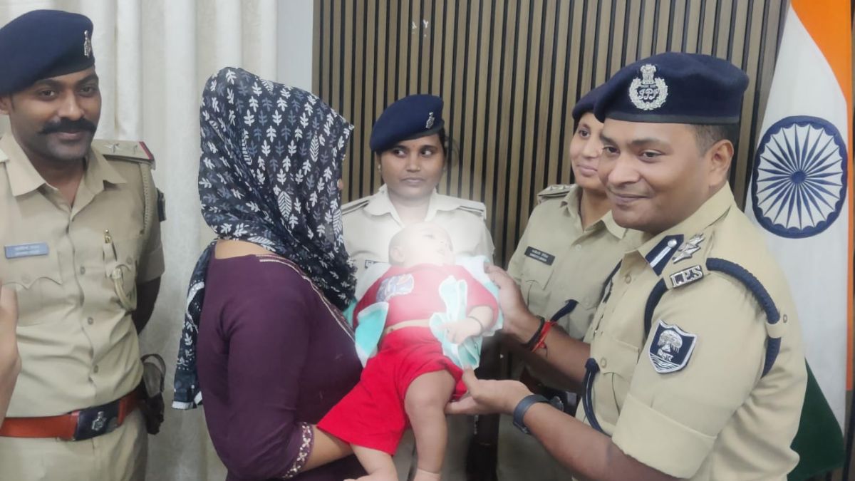 infant sold from fake nursing home police bust racket in saran