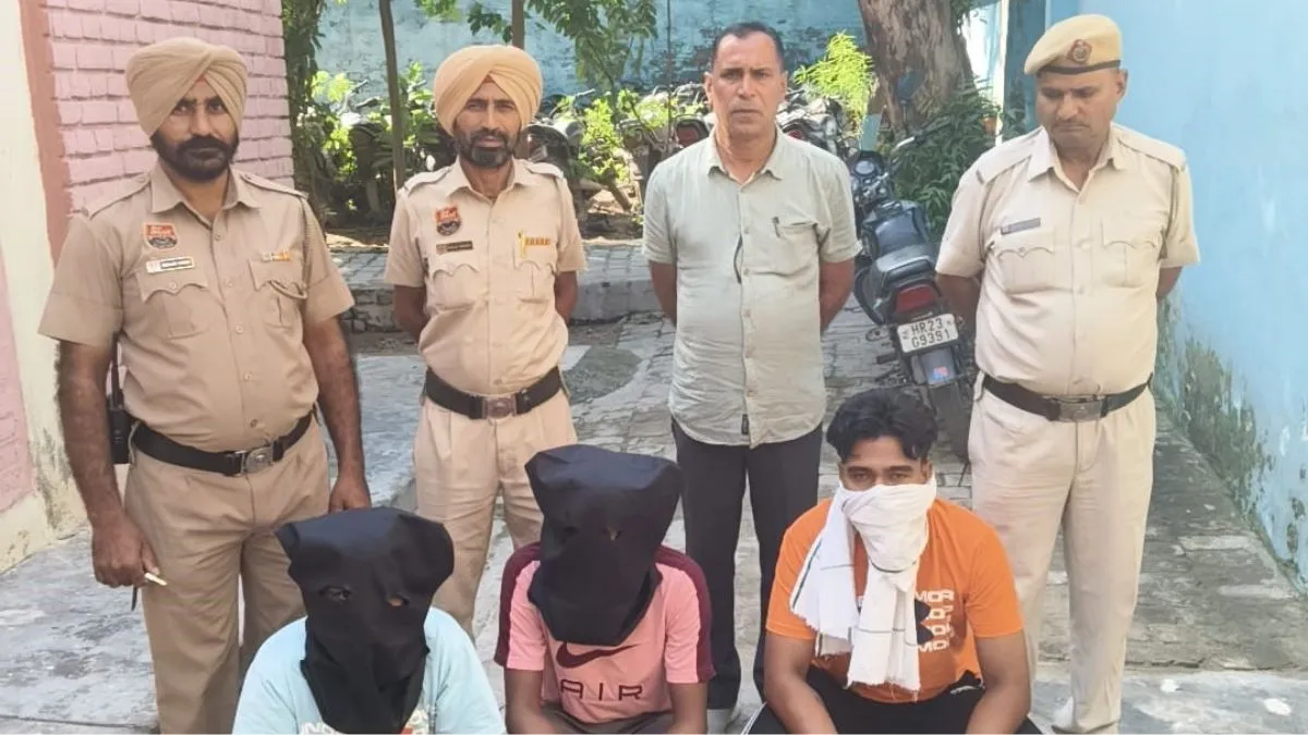 फतेहाबाद में अवैध रूप से चलाए जा रहे फर्जी नशा मुक्ति केंद्र का भंडाफोड़, तीन आरोपित गिरफ्तार

