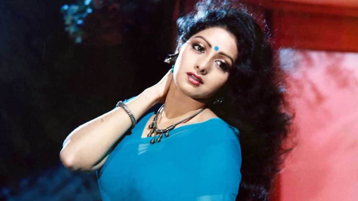 ravi k chandran made a sridevi room in boys hostel as he was big fan of actress