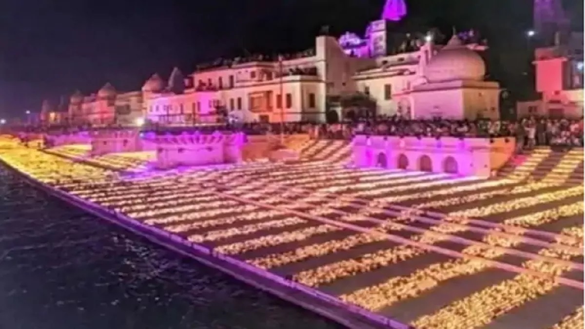 deepotsav 2025 ayodhya to again set a world record with 2 8 million lamps adorning the banks of the saryu river