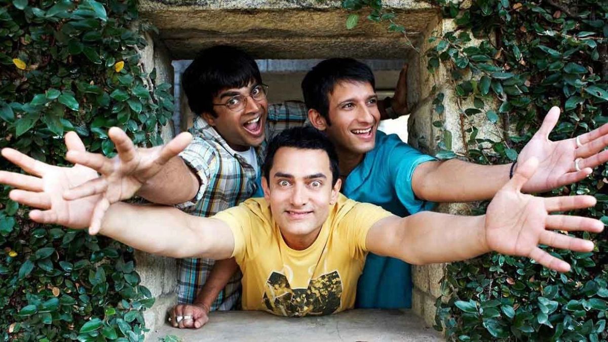 chetan bhagat got 11 lakh for 3 idiots after film earned 350 crore