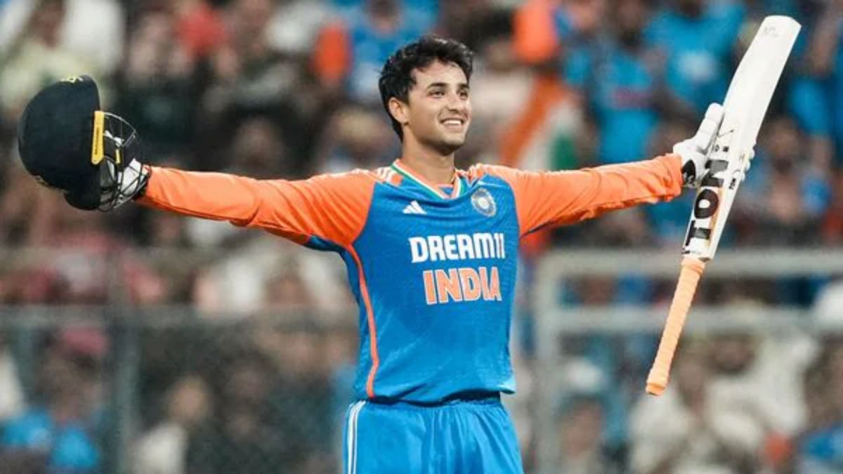 pakistani bowler ihsanullah challenge abhishek sharma to get him out in 3 balls