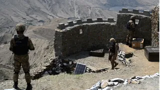 अफगानिस्तान ने किया पाकिस्तान पर हमला।