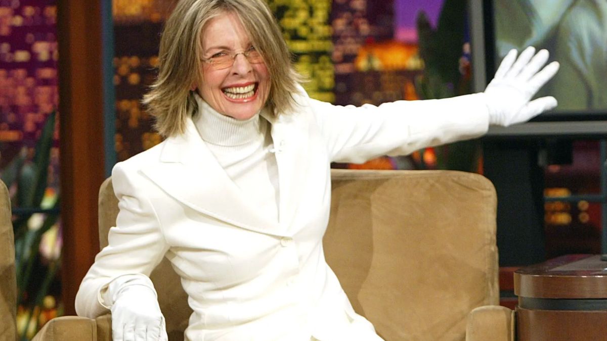 oscar winning actress diane keaton dies at the age of 79 take a look on his personal life relation with justin bieber and hollywood recognition