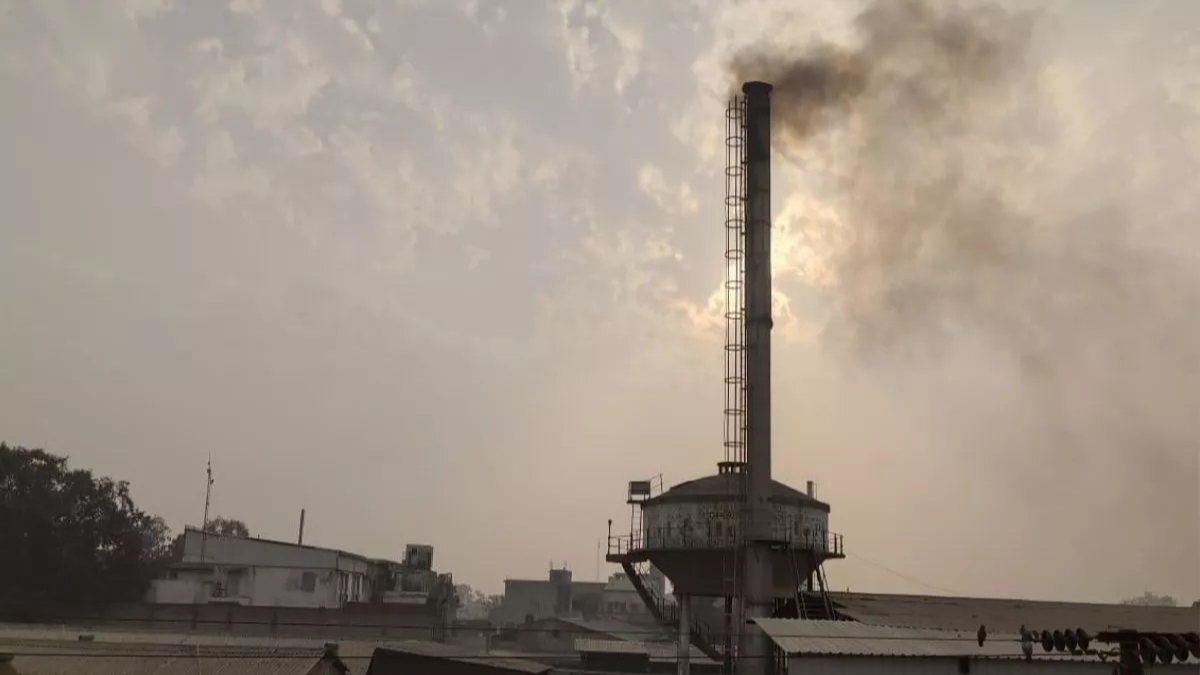 ghaziabad air quality worsens city ranked 6th most polluted