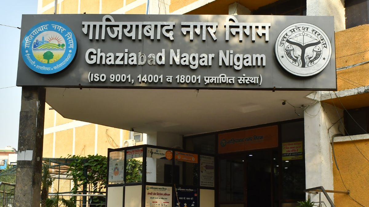 ghaziabad prediwali beautification green belts and central verges to shine
