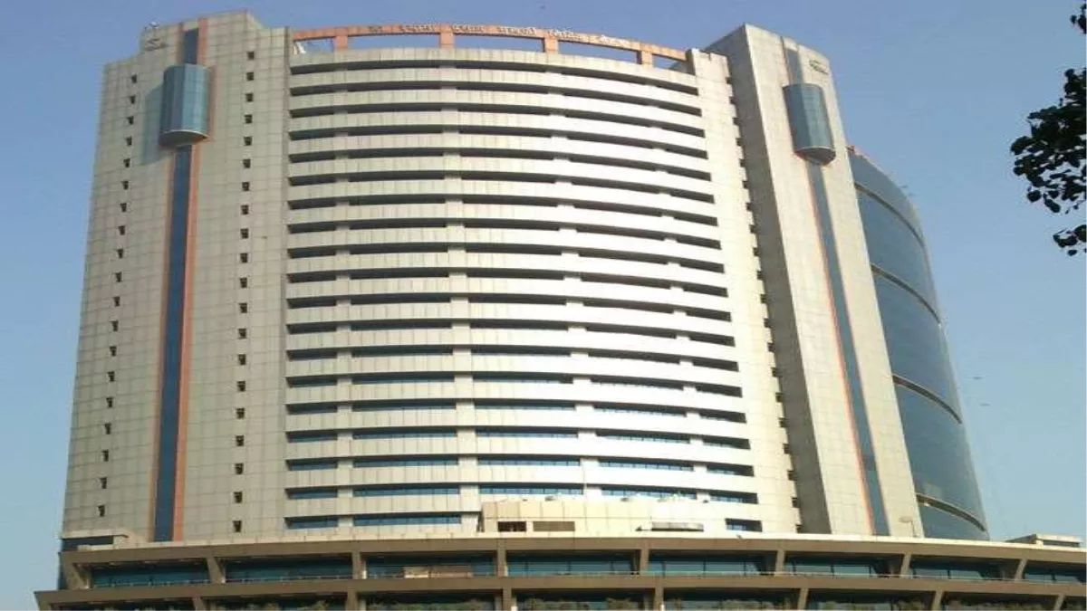 delhi residents await crs portal benefits due to mcd zone alignment issues