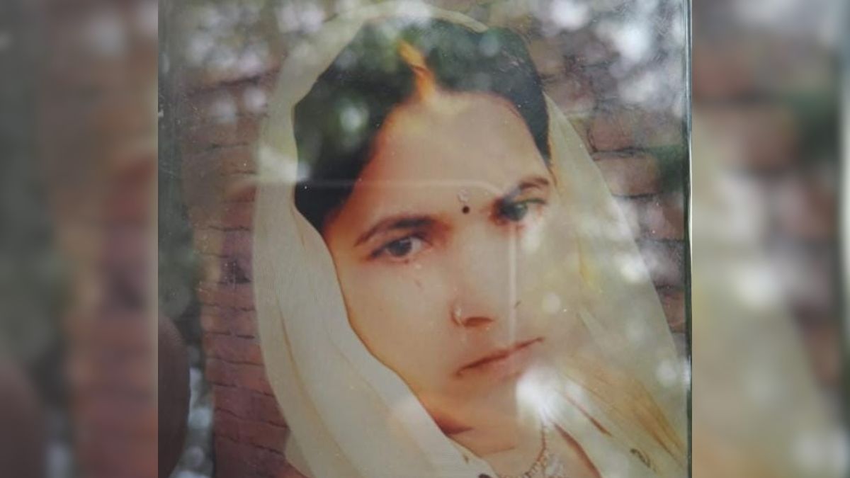 nalanda news man burns wife alive over third marriage plans