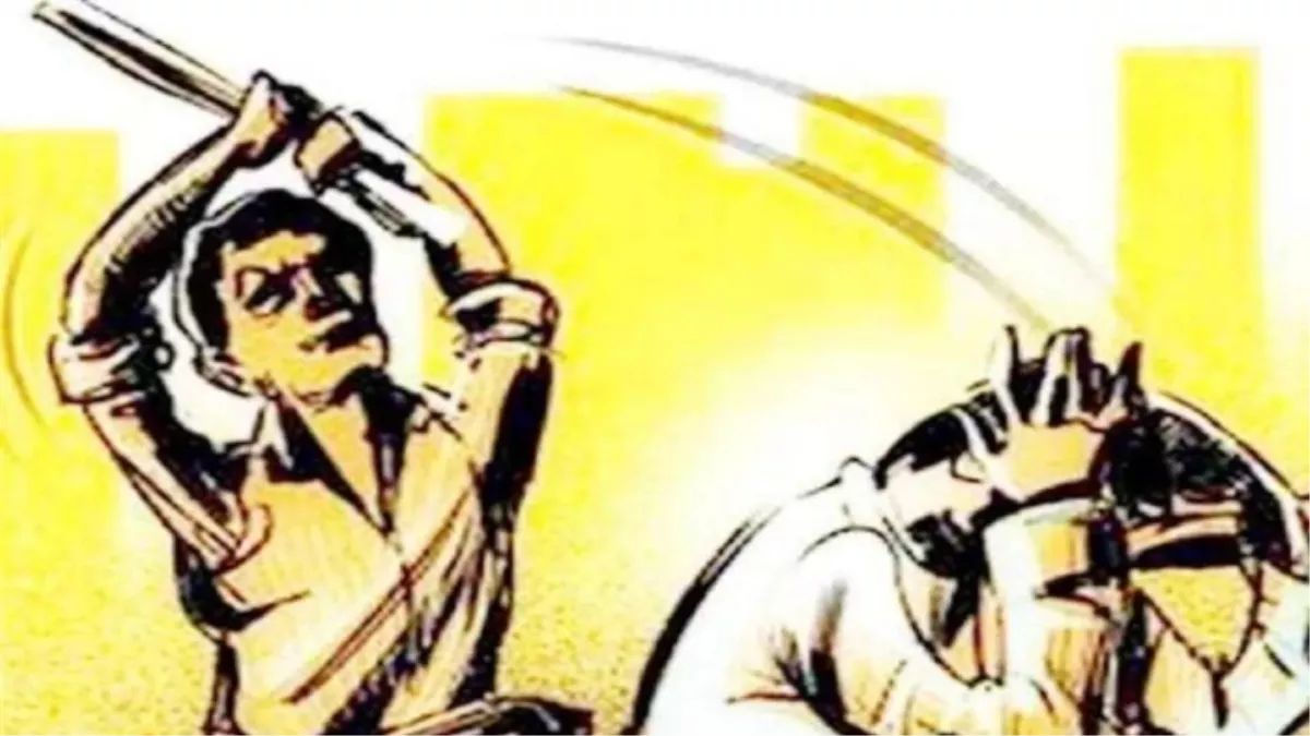 delhi man attacked with knife and rod in ashok vihar