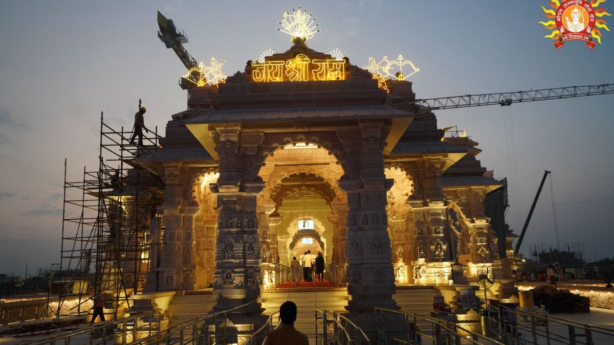 ayodhya deepotsav 2025 temple trust to distribute prasad 26 million lamps to illuminate city