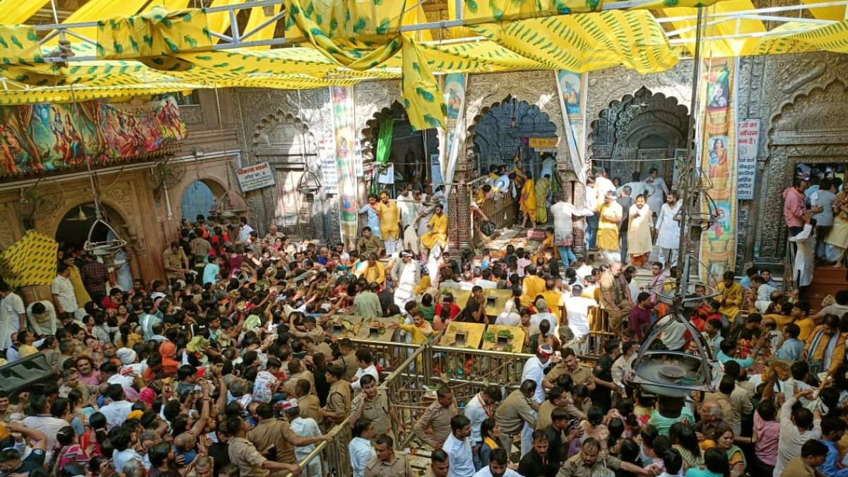 crowd control a big challenge at banke bihari temple in mathura kartik