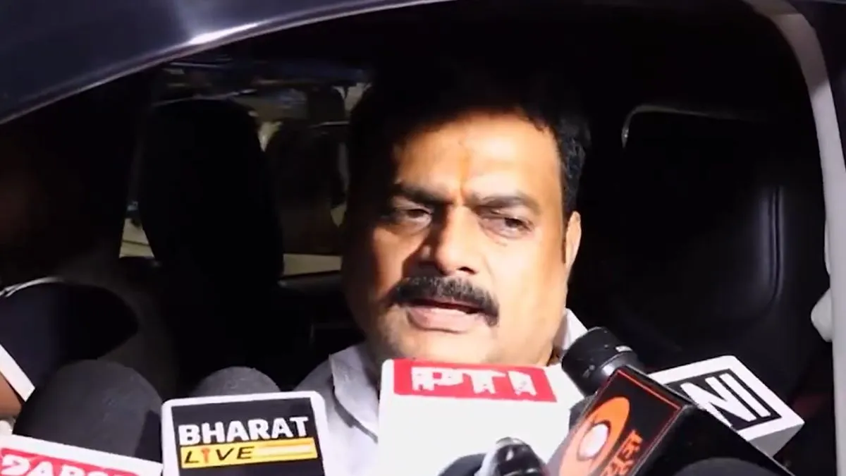 https://www.jagranimages.com/images/2025/10/12/article/image/rajan-tiwari-news-1760277955362.jpg