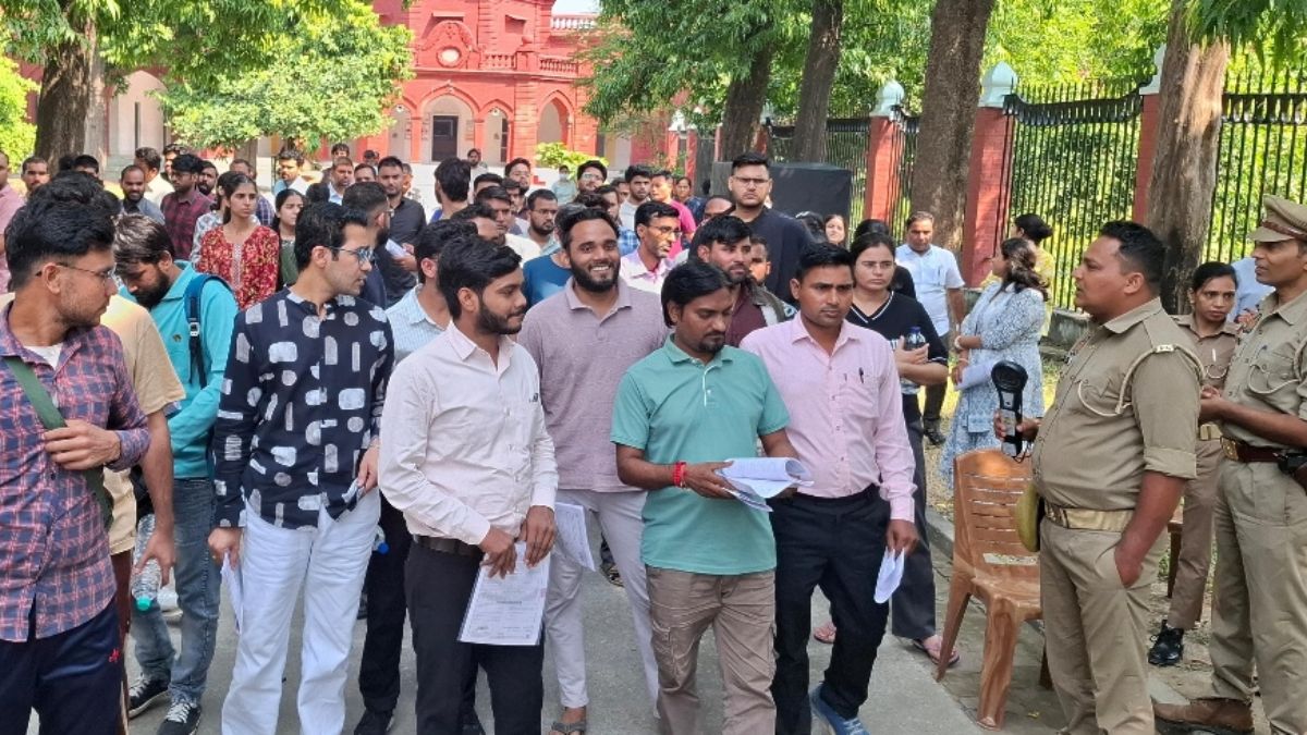 uppsc pcs exam 2025 absenteeism in bahjoi strict security measures