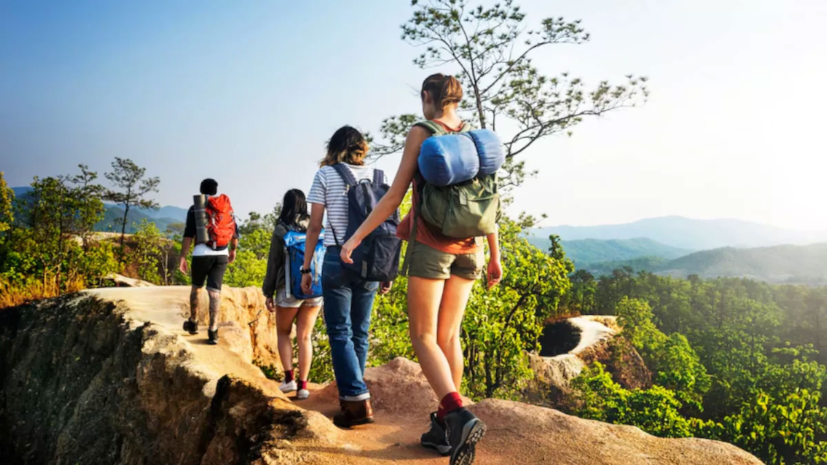 25 youths set off on trekking for the first time in adventure activities