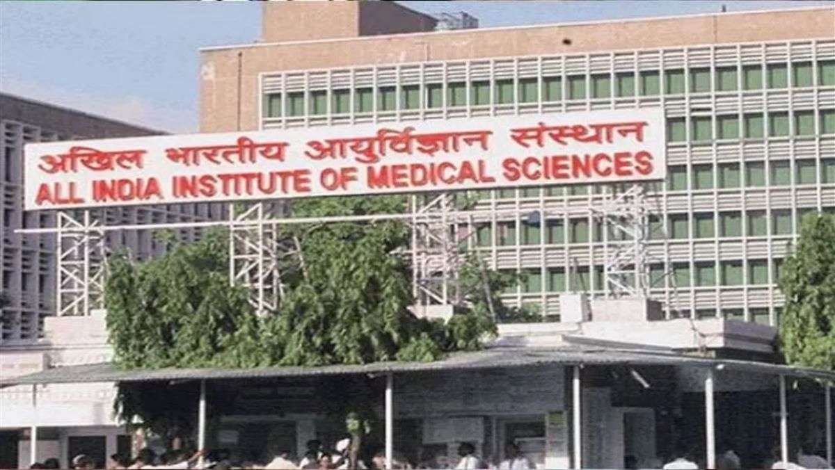 aiims dr bisoi removed after harassment allegations prof devguru appointed