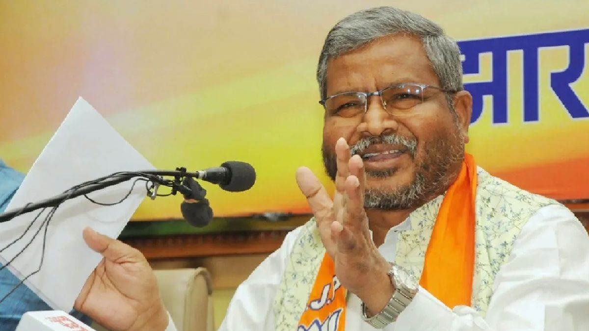 ghatshila byelection bjp announces star campaigners list
