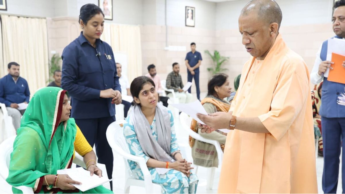 up cm yogi adityanath janta darshan maximum complaints of police and land dispute