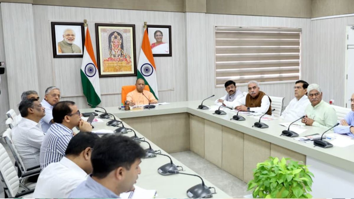 invest up restructuring yogi adityanath approves industrial reforms in uttar pradesh