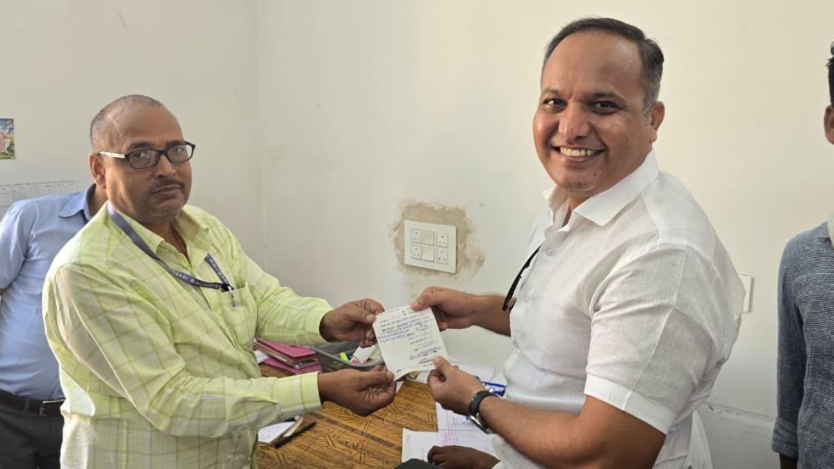 ex ips shivdeep lande to contest araria election as independent