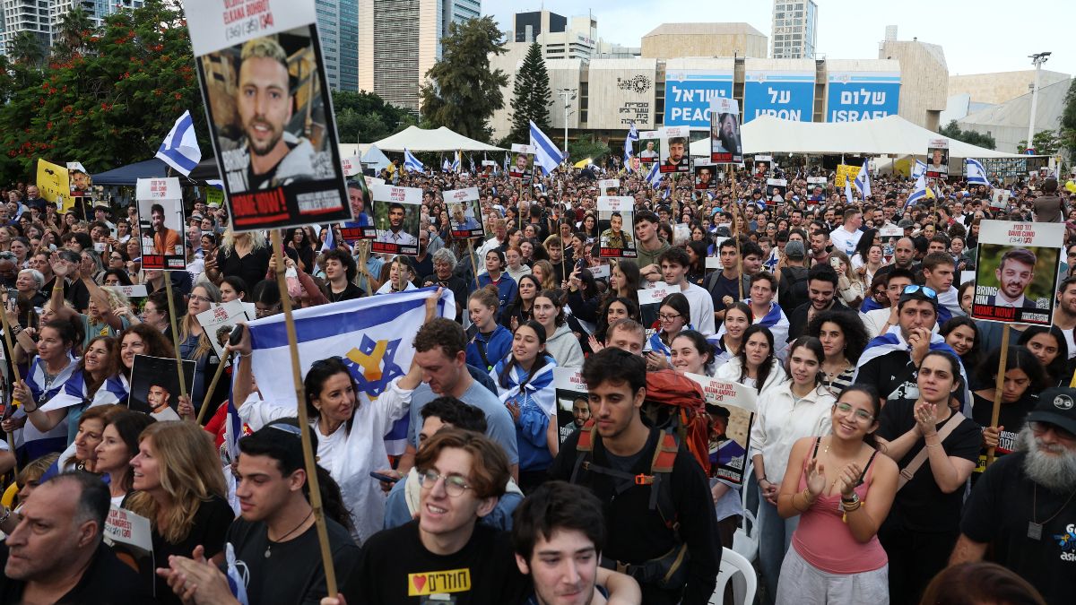 hamas to release israeli hostages red cross facilitates release
