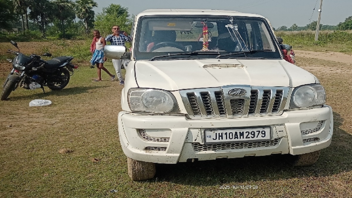 koderma crime job scam busted police rescue victim from jungle