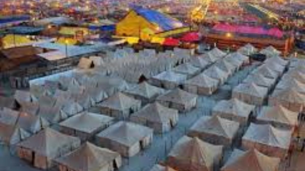 lalluji gopaldas sons which arranged tents for the maha kumbh mela has been sued for this blunder