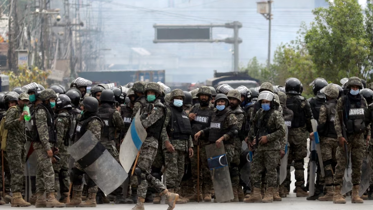 five people including police officer killed clashes tlp muridke three protesters dead