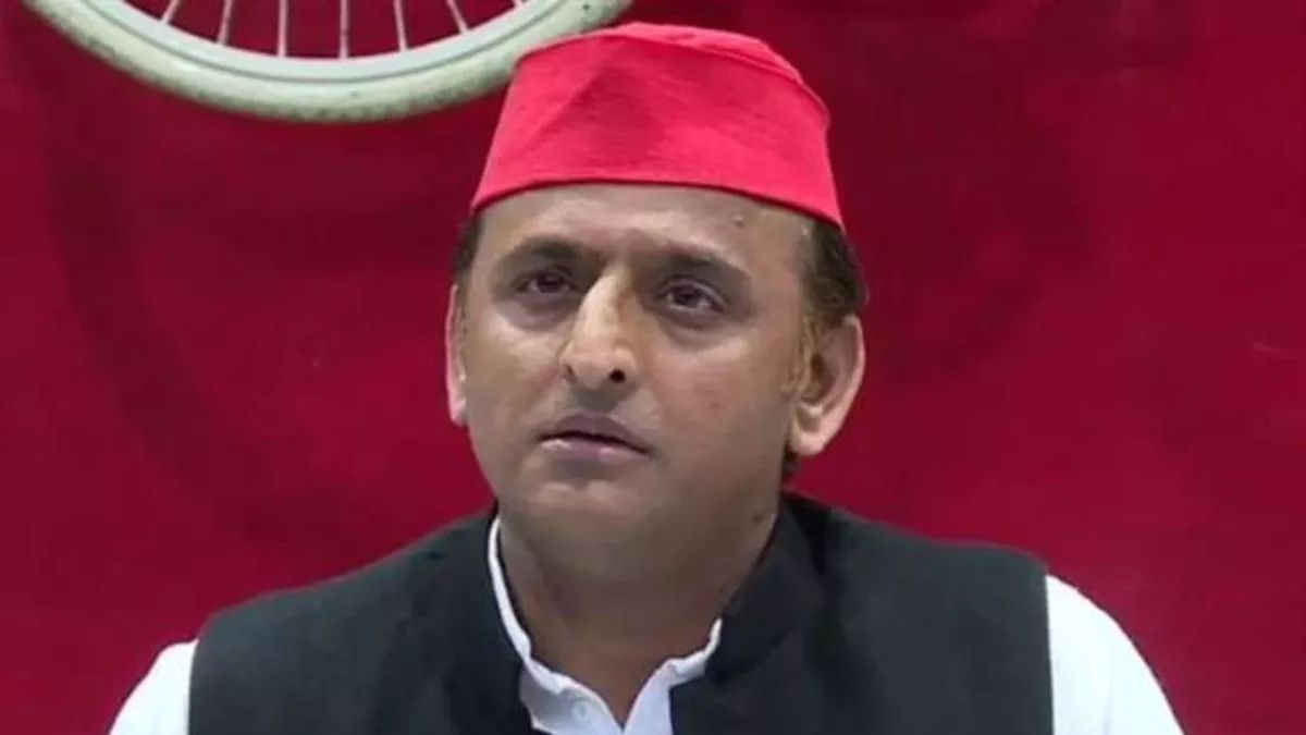 akhilesh yadav attacks bjp over festive fare hike alleges profiteering