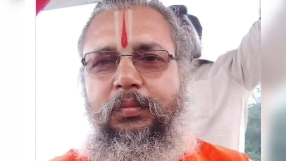 mahant ram milandas given jal samadhi in ayodhya