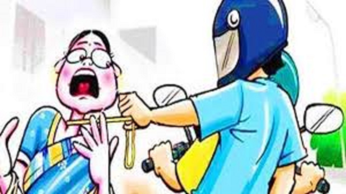 mohali bikeborne robbers snatch gold chain in sector70